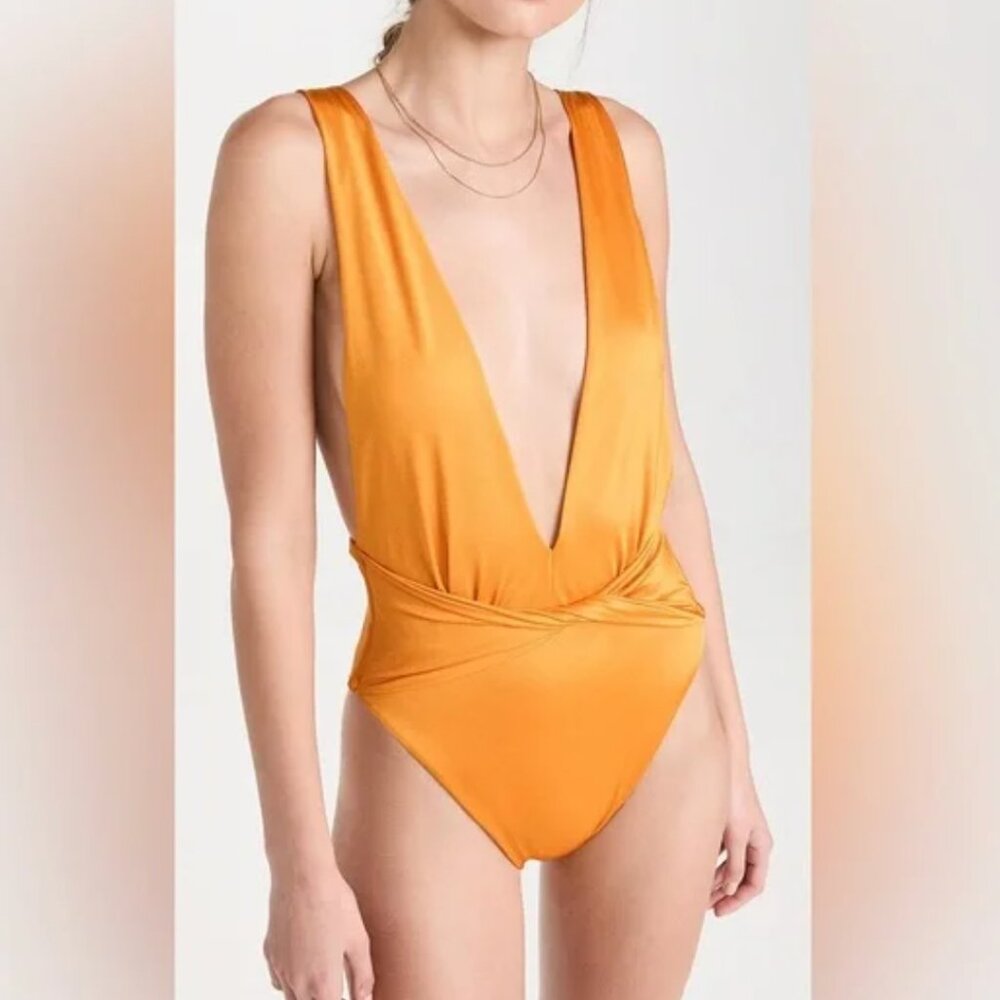 Agua Bendita Ellis Luau One Piece Swimsuit Color: Tangerine Large